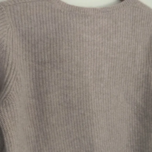 Garnet Hill Oatmeal Beige 100% Cashmere Twist Front Chunky Knit Sweater Sz Large - Picture 17 of 17